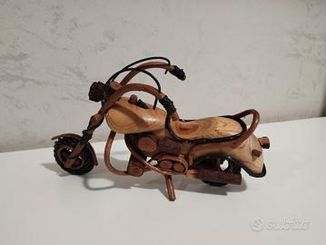Harley Davidson in legno 