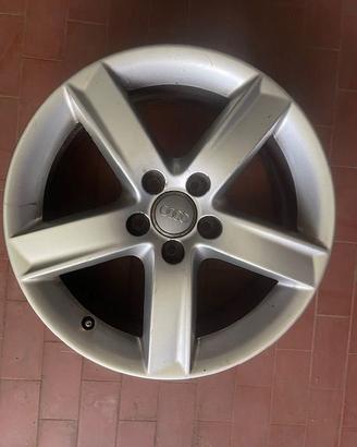 Cerchi in lega Audi originali 17″ – 7.0J ET37