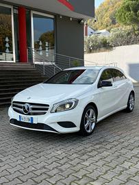 Mercedes-benz A 180 CDI Automatico Dark Night Edit