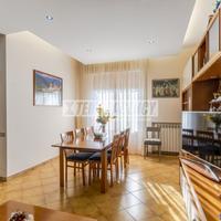 Appartamento a Morrovalle Via G. Verdi 5 locali