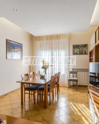 Appartamento a Morrovalle Via G. Verdi 5 locali
