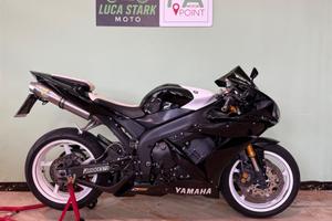 Yamaha YZF R1