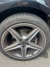 Cerchi mercedes 18 gomme al 80%