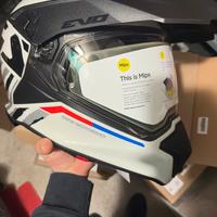 Casco bmw carbon EVO