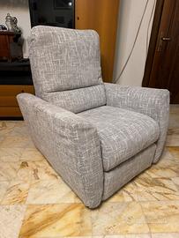 Poltrona reclinabile