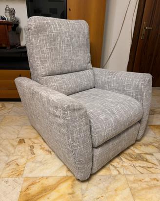 Poltrona reclinabile