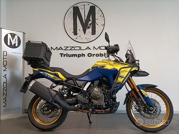 Suzuki V Strom DL 800 DE