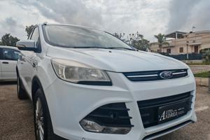 Ford Kuga 2.0 TDCI tetto navig cam pelle 2013
