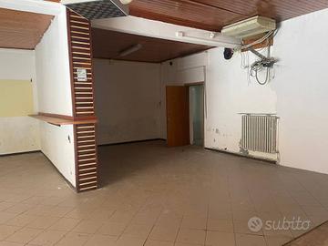 Immobile di 85 m² a Mordano