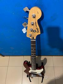 Basso elettrico Fender Squire con upgrade