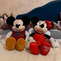 Pelusche minni e topolinid a collezione