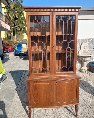 vetrinetta sala o anticamera 