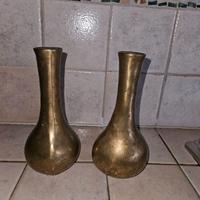 Antichi vasetti in bronzo
