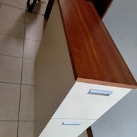 mobile porta acquario