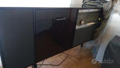 Radio stereo mobile Philips con giradischi