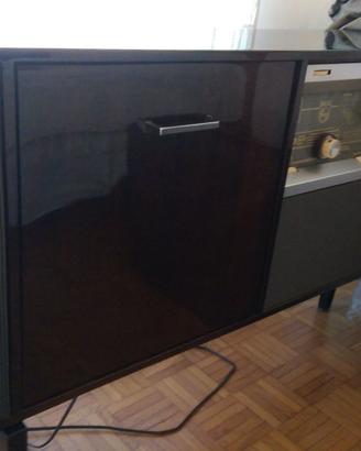 Radio stereo mobile Philips con giradischi