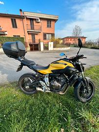 Yamaha MT-07 2015- Scarico SC- Gomme Nuove