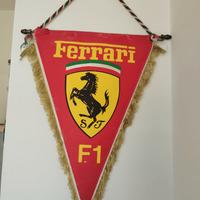 Gagliardetto Ferrari