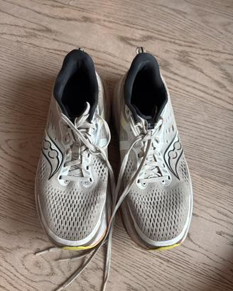 Saucony Guide 18