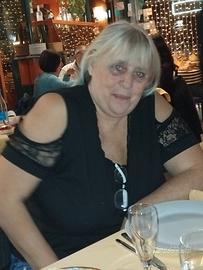 Cinzia 59enne seria colf o badante