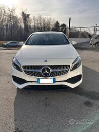 Mercedes Classe A180d premium AMG