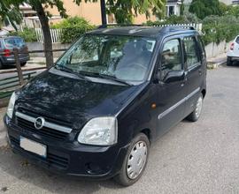 Opel Agila 2004