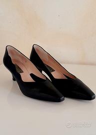 Décolleté in pelle