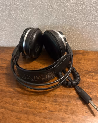 AKG cuffie con microfono