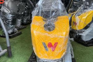 PIASTRA VIBRANTE WACKER NEUSON DPS 2050 GASOLIO