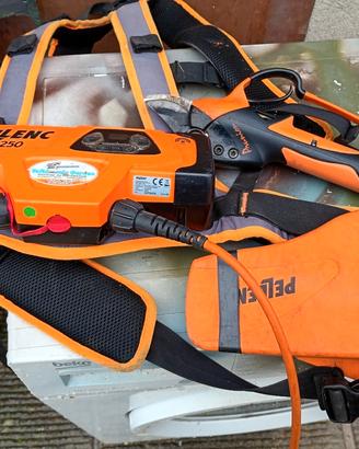 forbici per giardinaggio