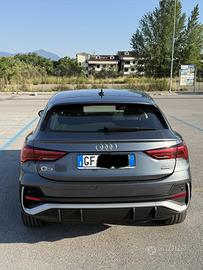 AUDI Q3 Sportback