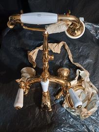 Rubinetteria in ottone  placcato oro lucido