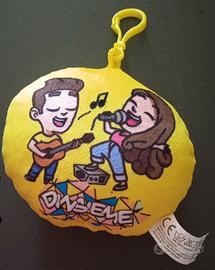 Cuscino portachiavi dinsieme nuovo