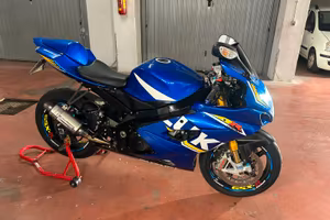 Suzuky gsx r 1000 2007 yoshimura