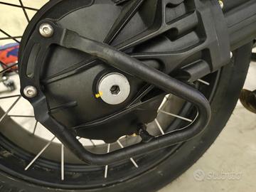 Protezione cardano Moto Guzzi V85TT