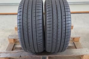 2 gomme Michelin Pilot Sport 4 225 45 19 estive
