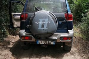 Auto Nissan terrano II