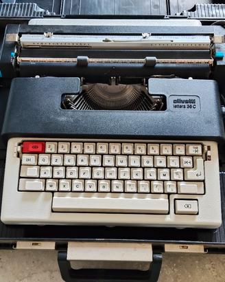 macchina da scrivereOlivetti Lettera 36C