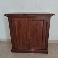 Mobiletto arte povera