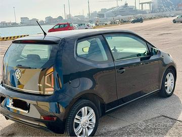 VW UP TSI 90 CV