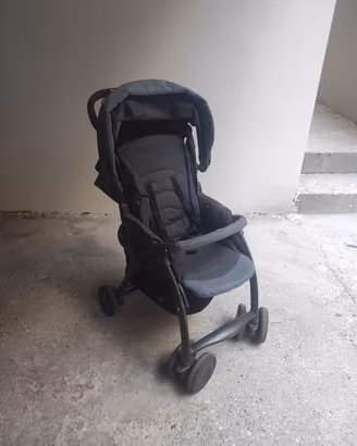 Passeggino pieghevole