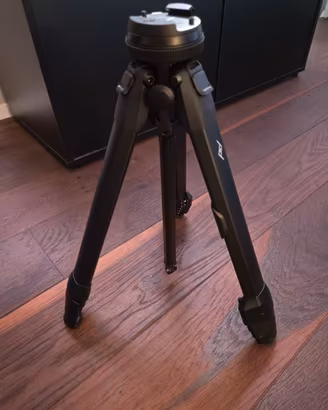 Peak Design Travel Tripod in alluminio come nuovo