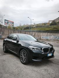 BMW X4 XDrive Full Optional 77.000km certificati!