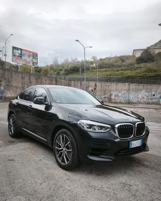 BMW X4 XDrive Full Optional 77.000km certificati!
