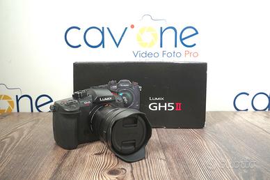 Panasonic Dmc GH5 II + 12 60mm f2.8-4 (nuovo)