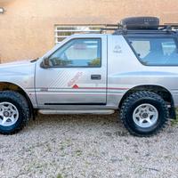 Fuoristrada Opel Frontera No bollo 