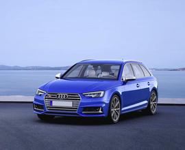AUDI S4 Avant 3.0 TFSI quattro tiptronic Business