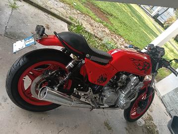 Honda cb750