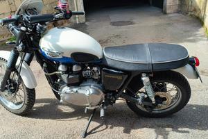 Triumph scrambler 900