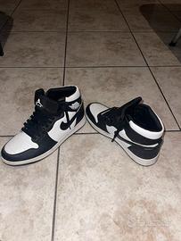 Nike Air Jordan 1 Bianco & Nero, Taglia 42